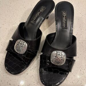 Brighton Kaye Black Leather Medallion Mules Kitten Heels Women’s Size 7M